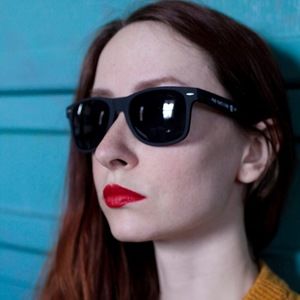 Meet your Posher, Alexis